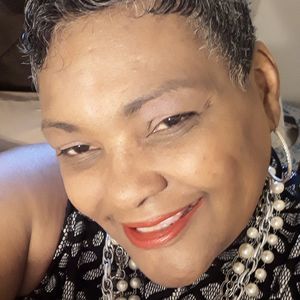 Meet your Posher, Robin